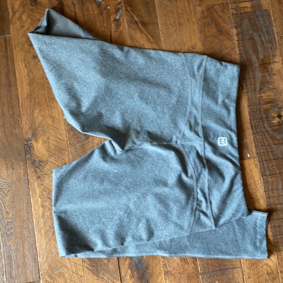 Grey idealfit leggings with mesh panel - Picture 2 of 2